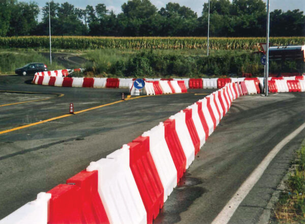 ONE WAY - immagine 4